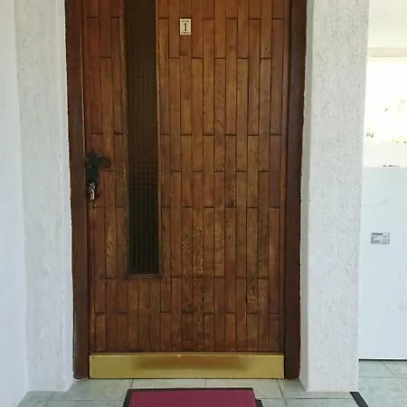 Apartmani Kocka *