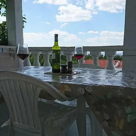 Kocka Apartmán *