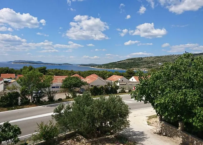 Apartmani Kocka Apartment