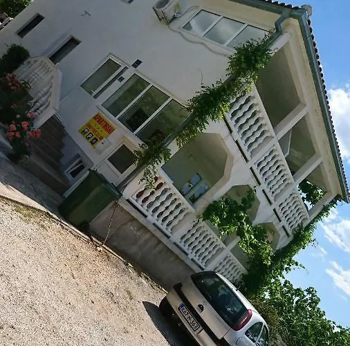 Apartmani Kocka Apartment *