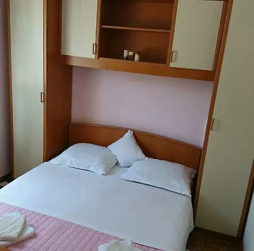 Apartmani Kocka Apartment